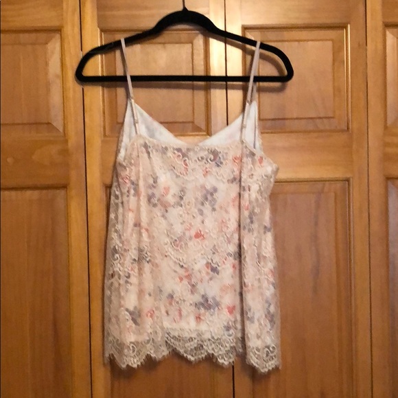 light pink floral v neck tank top - Picture 2 of 2